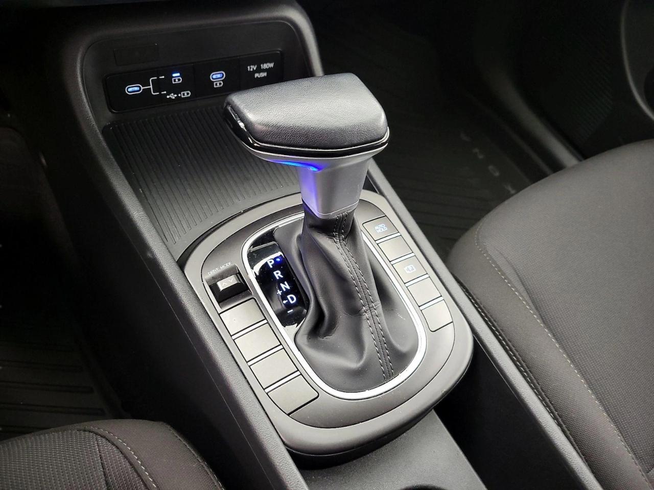 Hyundai Kona SEL AWD 2025