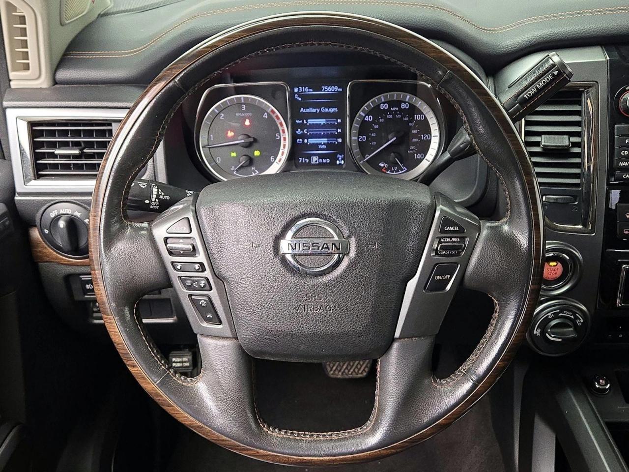 Nissan Titan XD 4x4 Diesel Crew Cab Platinum Reserve 2018