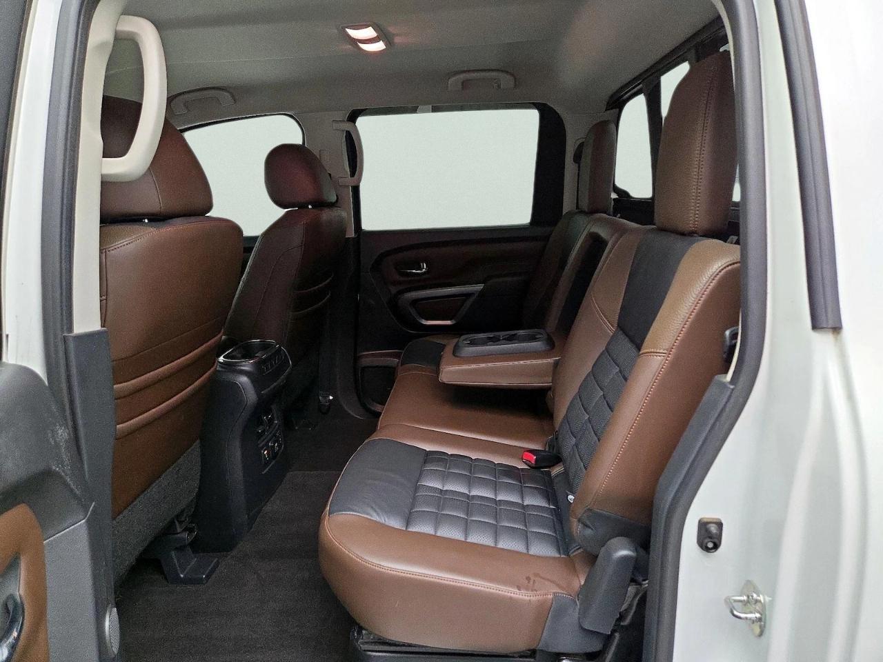 Nissan Titan XD 4x4 Diesel Crew Cab Platinum Reserve 2018