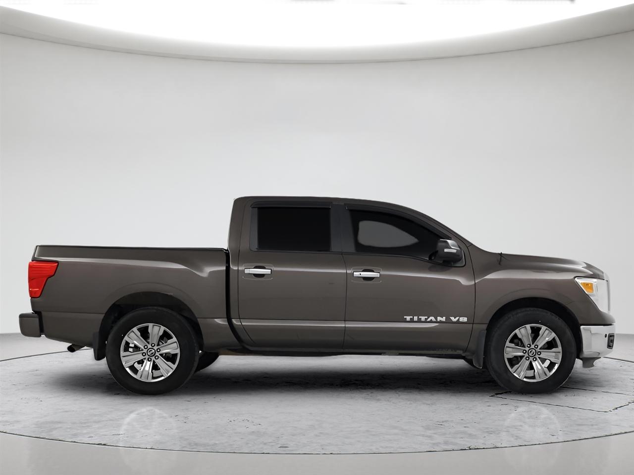 Nissan Titan XD 4x4 Diesel Crew Cab Platinum Reserve 2018