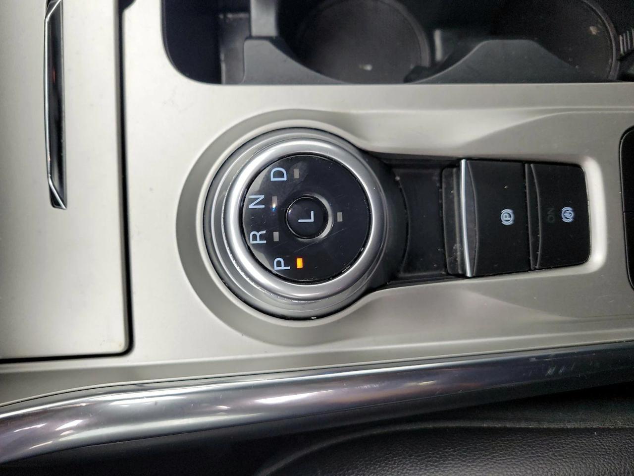 Ford Explorer Limited 4WD 2022