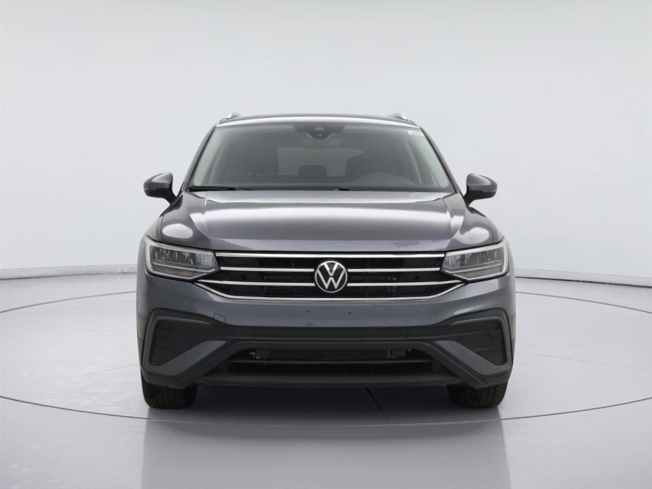 Volkswagen Tiguan 2.0T Wolfsburg Edition FWD 2024