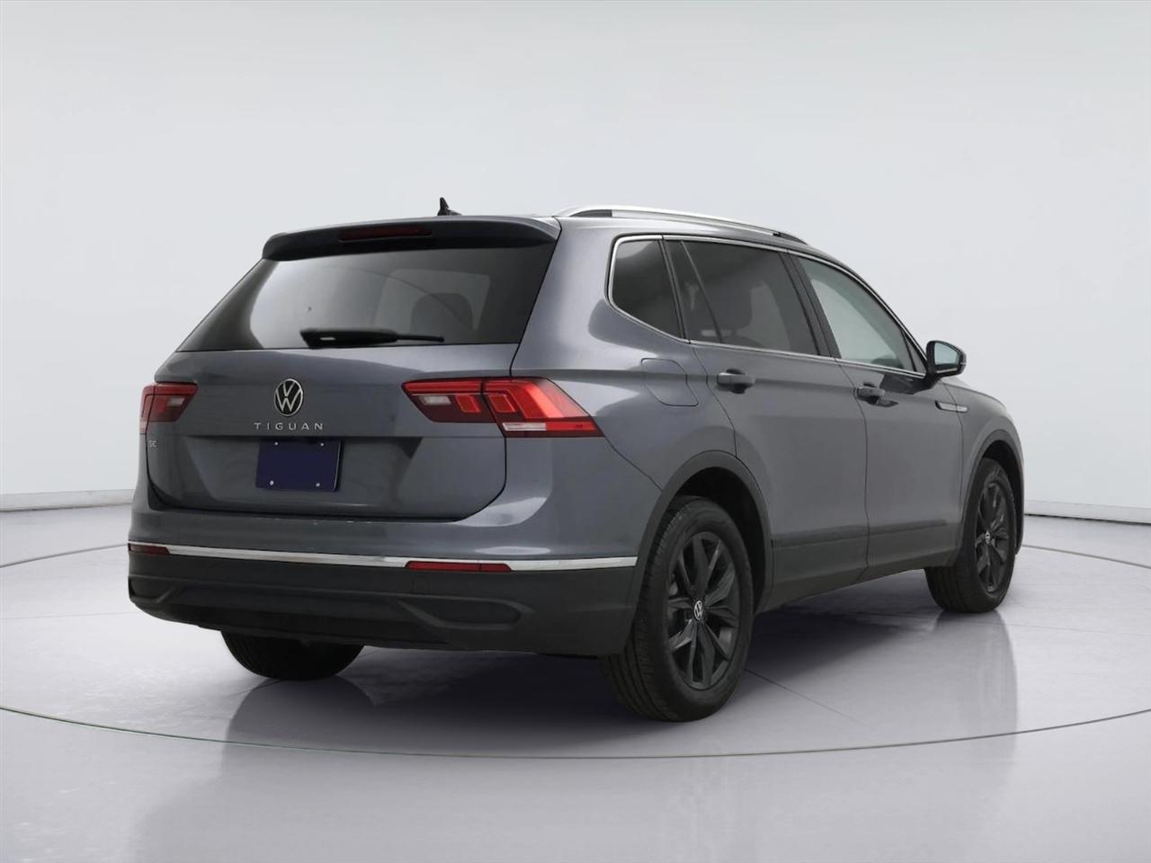 Volkswagen Tiguan 2.0T Wolfsburg Edition FWD 2024