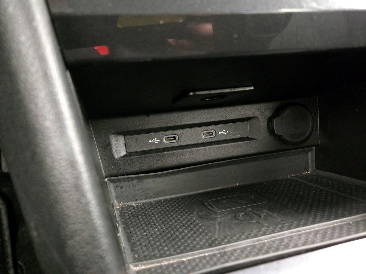 Volkswagen Tiguan 2.0T Wolfsburg Edition FWD 2024