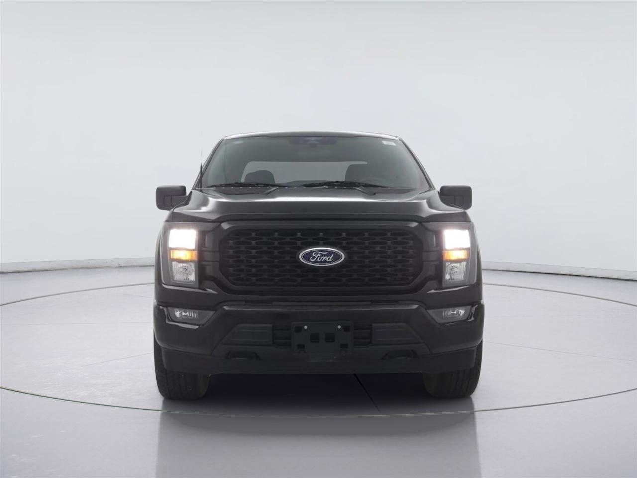 Ford F-150 King Ranch 4WD SuperCrew 5.5' Box 2023