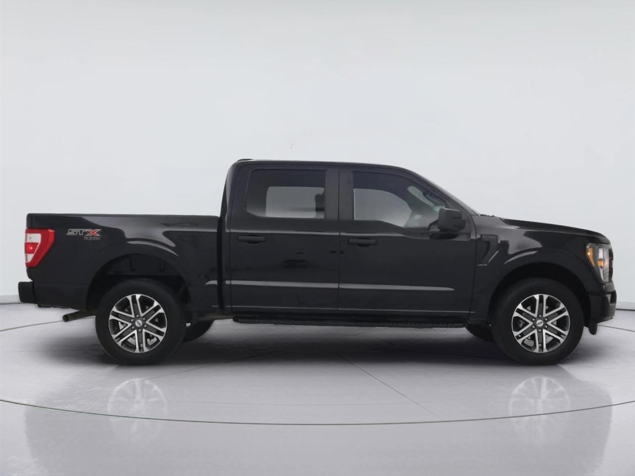 Ford F-150 King Ranch 4WD SuperCrew 5.5' Box 2023