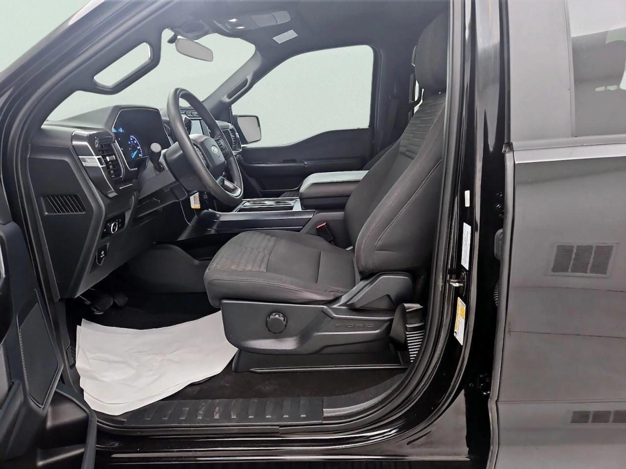 Ford F-150 King Ranch 4WD SuperCrew 5.5' Box 2023