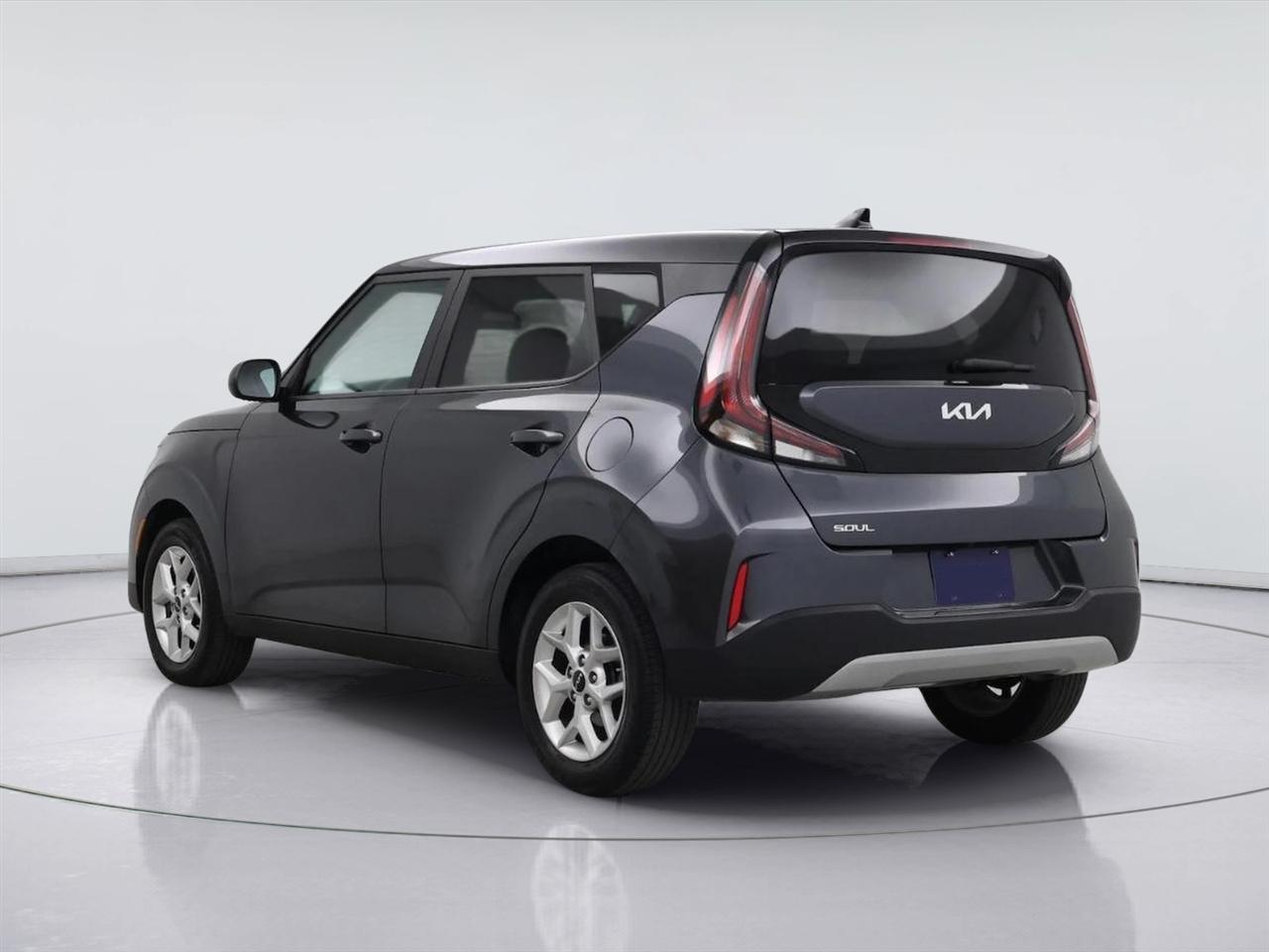 Kia Soul LX FWD 2025