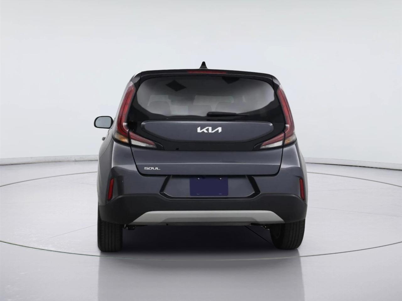 Kia Soul LX FWD 2025