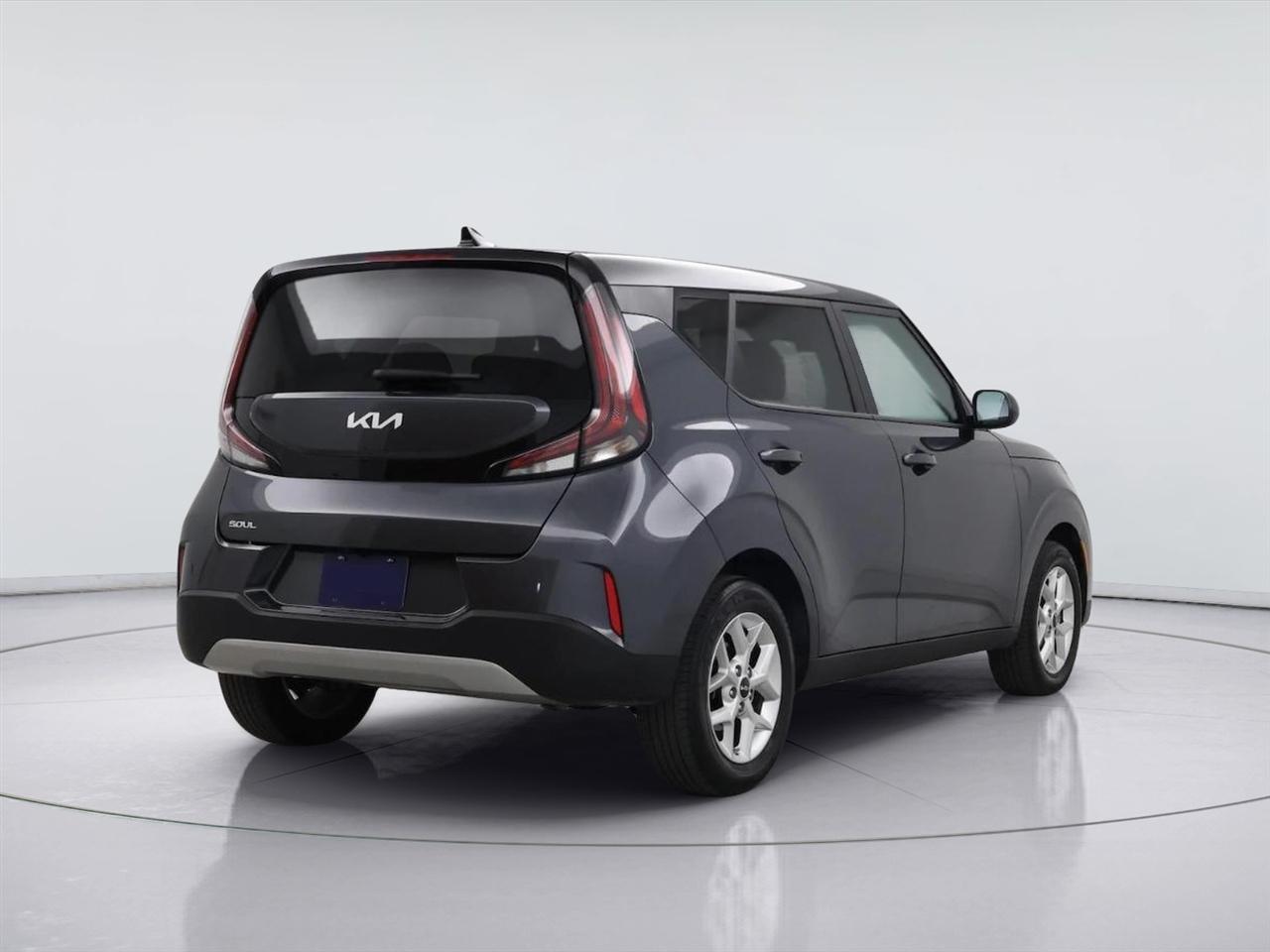 Kia Soul LX FWD 2025