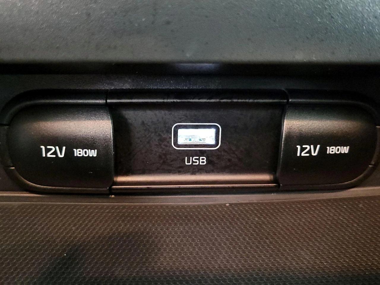 Kia Soul LX FWD 2025