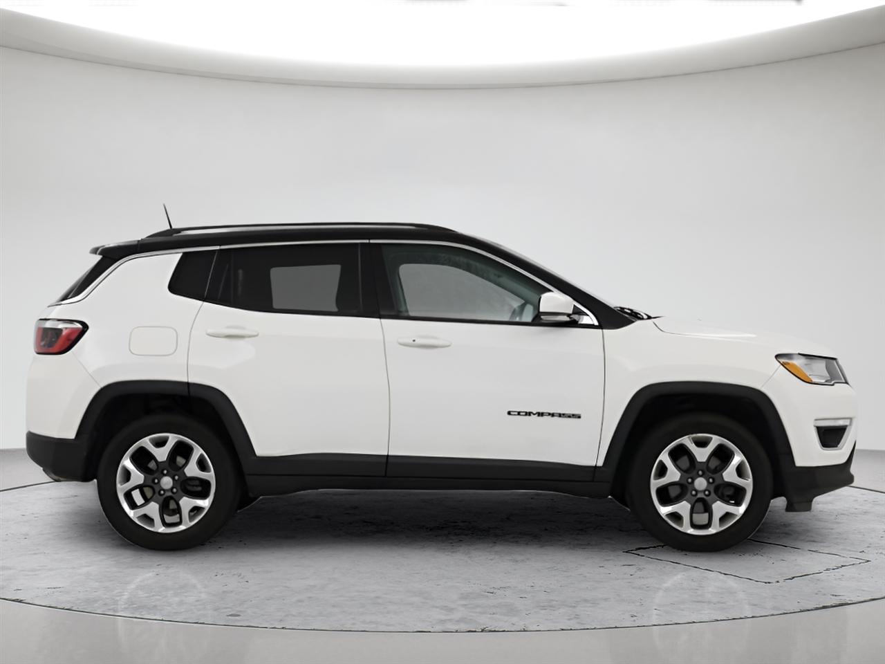 Jeep Compass Latitude FWD *Ltd Avail* 2017