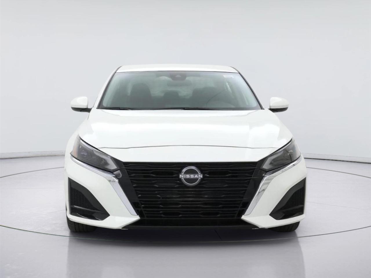 Nissan Altima SV FWD 2025