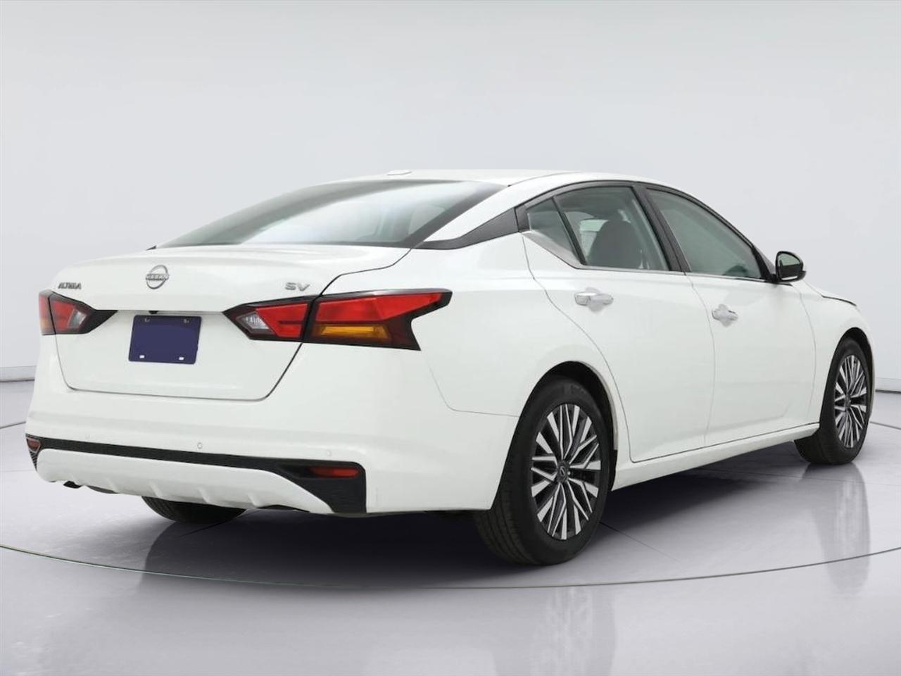 Nissan Altima SV FWD 2025