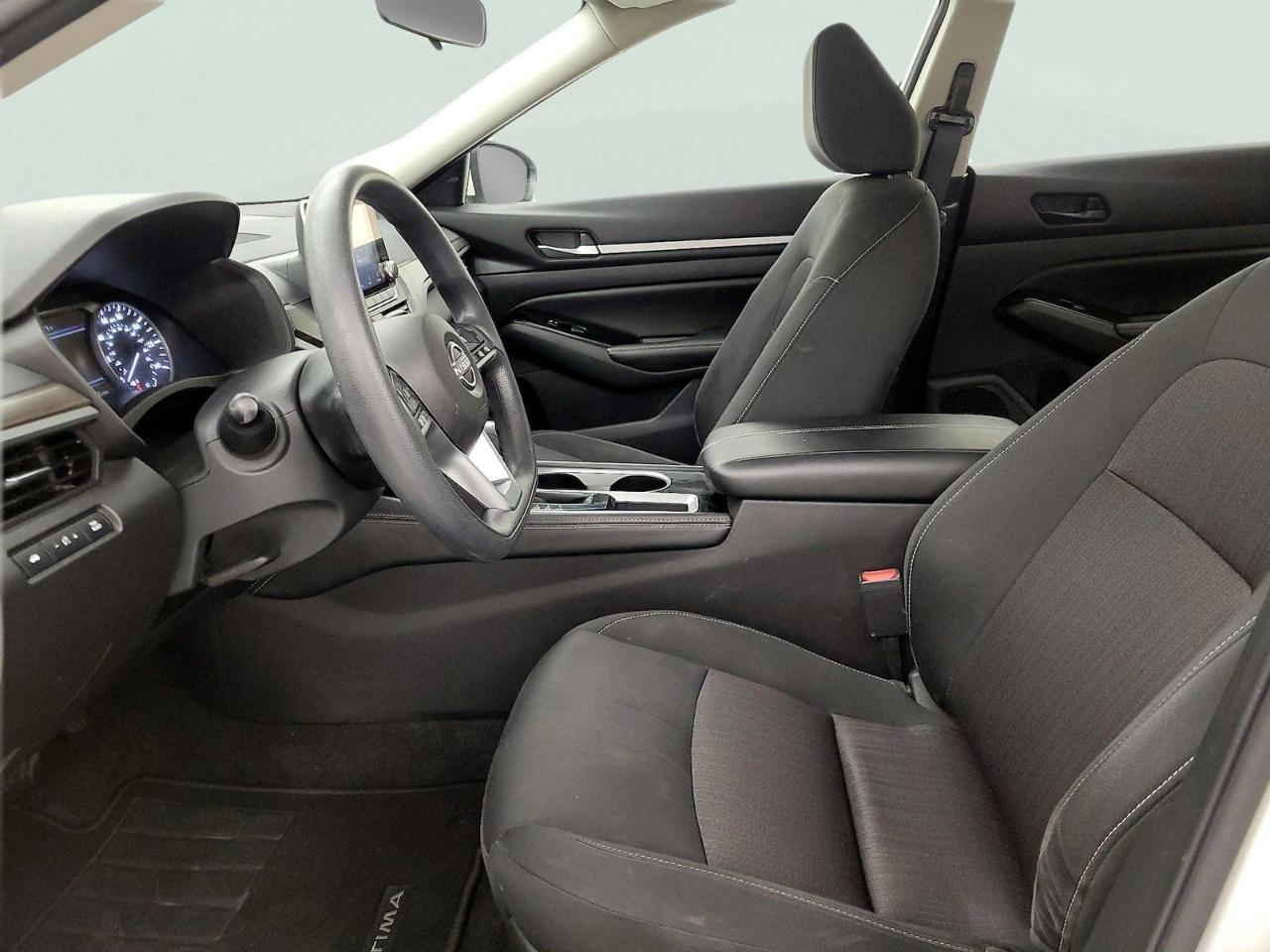 Nissan Altima SV FWD 2025