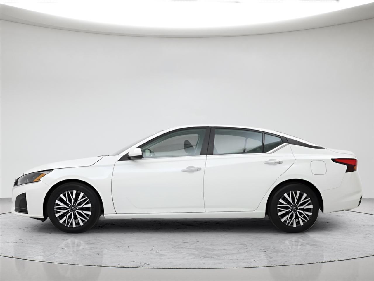 Nissan Altima SV FWD 2025
