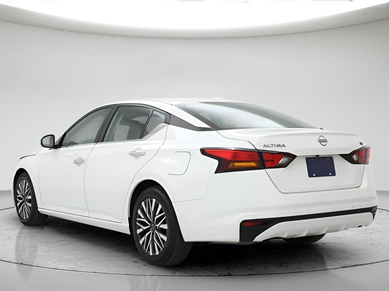 Nissan Altima SV FWD 2025