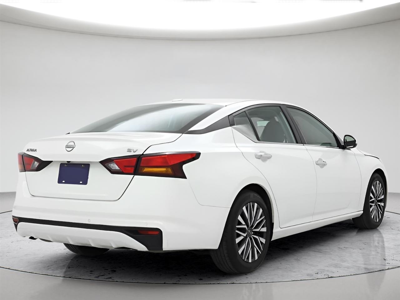 Nissan Altima SV FWD 2025