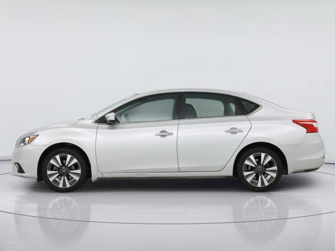 Nissan Sentra 4dr Sdn I4 CVT SV 2016