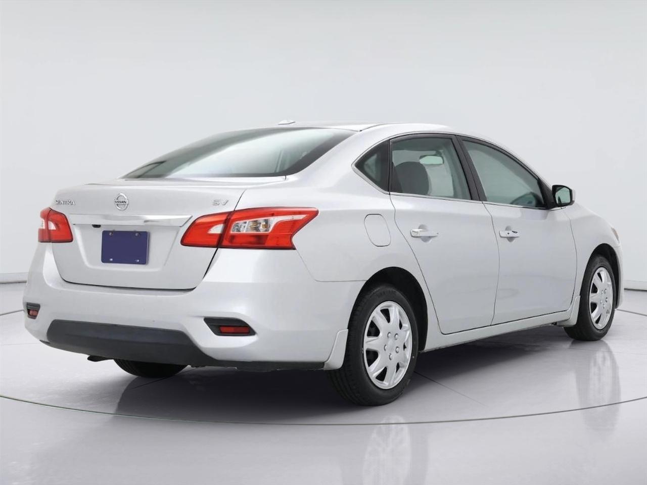 Nissan Sentra 4dr Sdn I4 CVT SV 2016