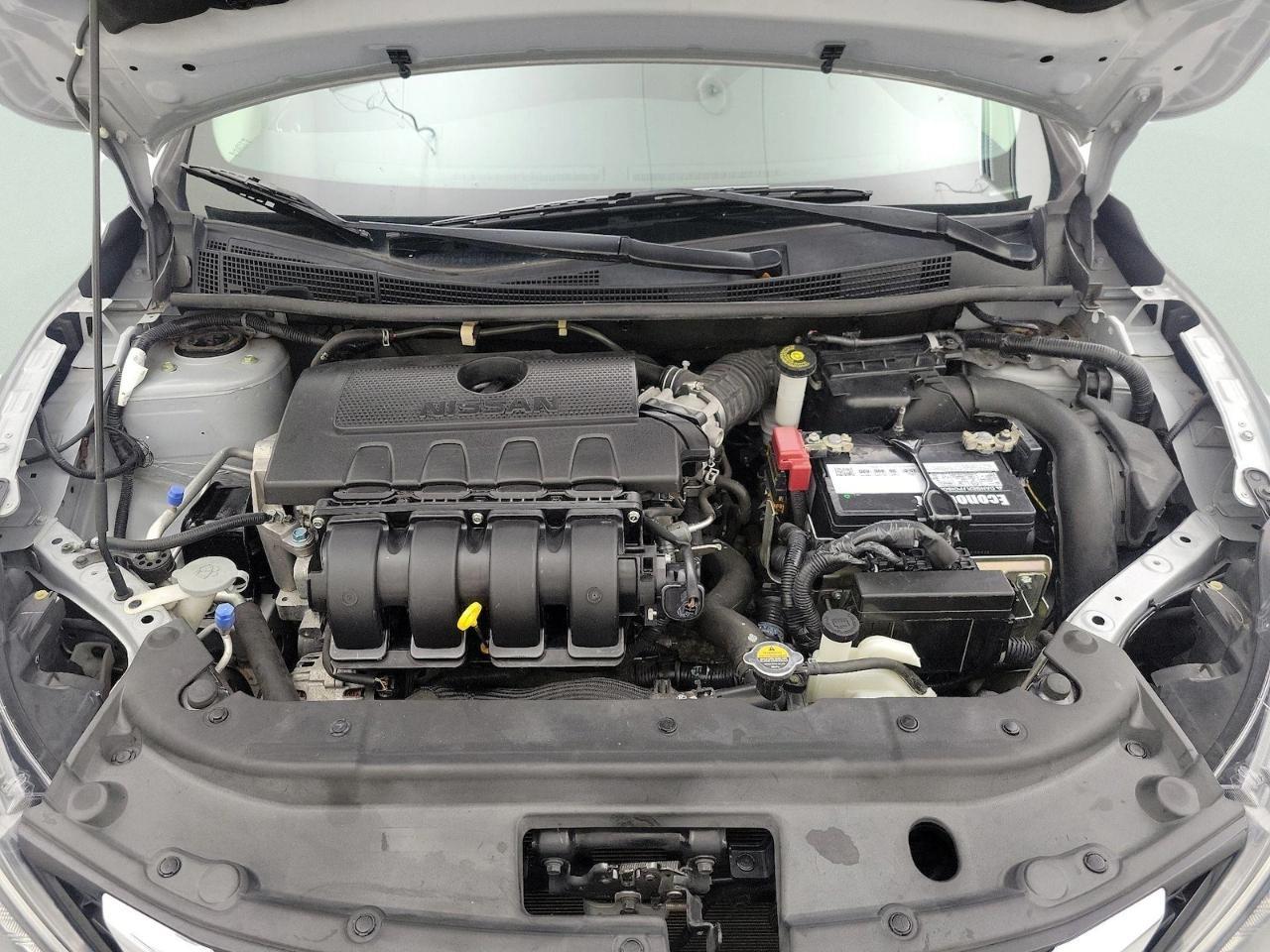 Nissan Sentra 4dr Sdn I4 CVT SV 2016