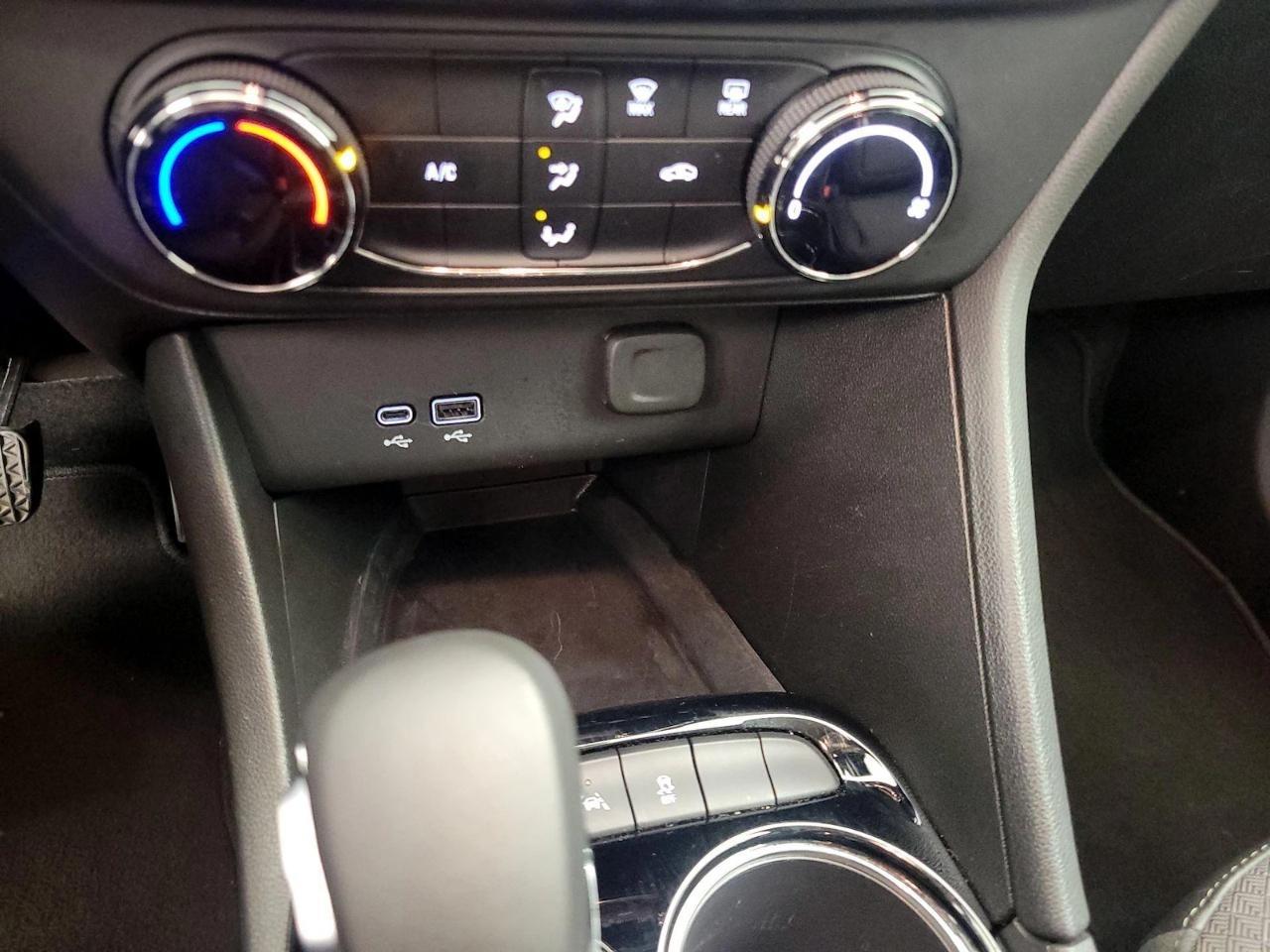 Buick Encore GX AWD 4dr Preferred 2025