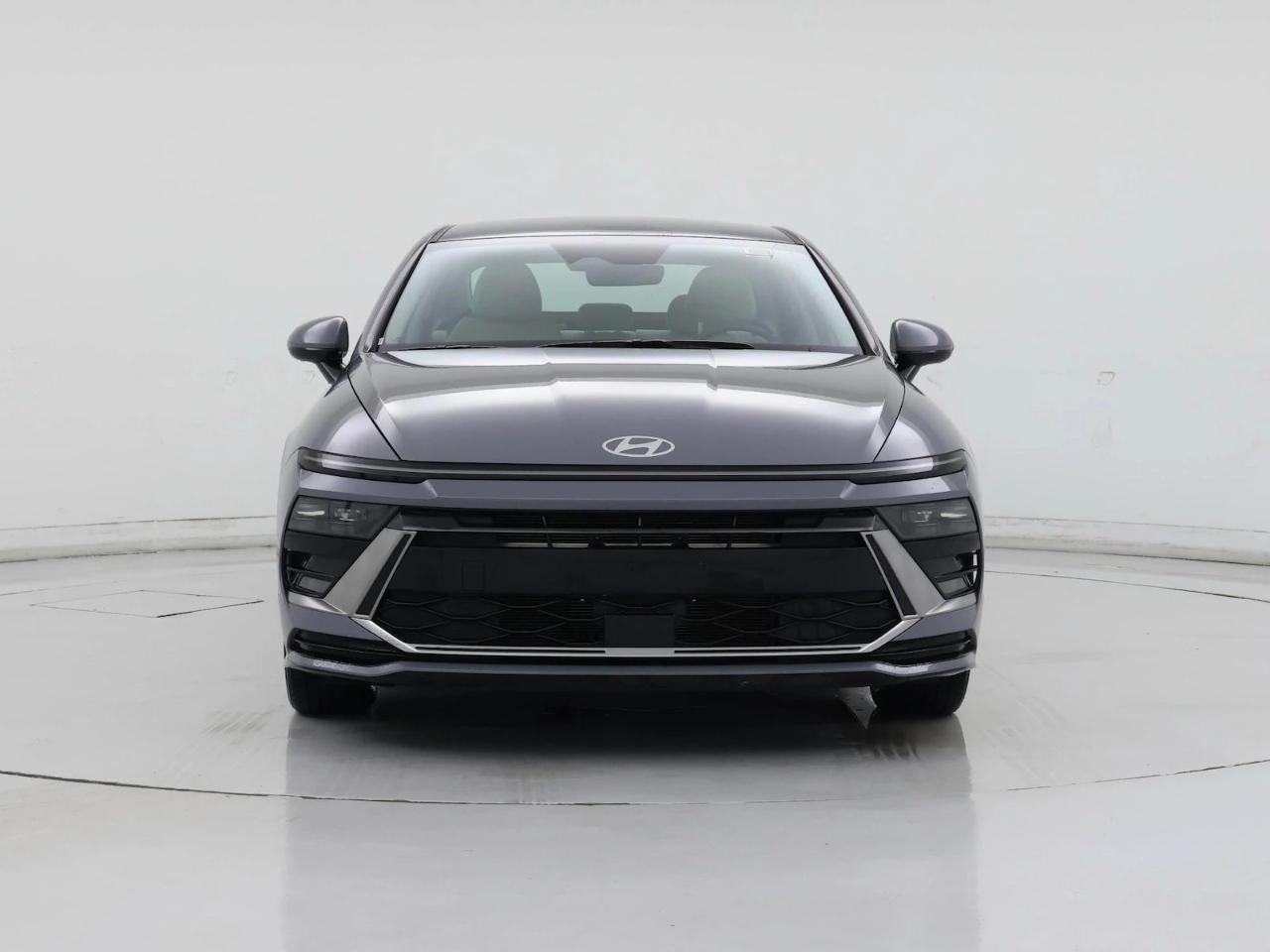 Hyundai Sonata Hybrid SEL FWD 2025