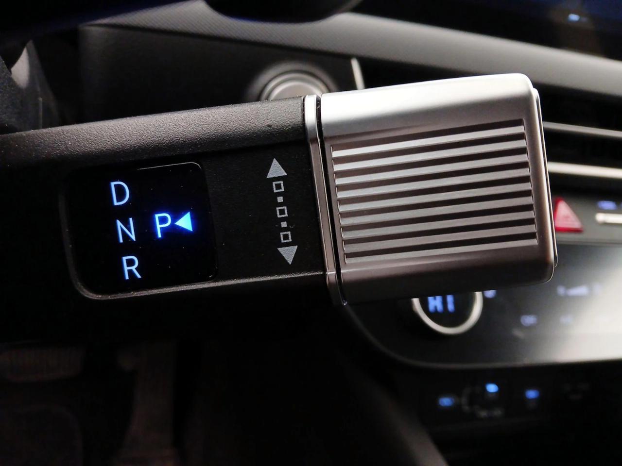 Hyundai Sonata Hybrid SEL FWD 2025