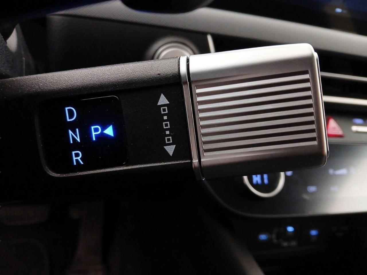 Hyundai Sonata Hybrid SEL FWD 2025