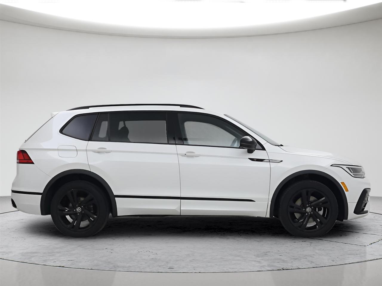 Volkswagen Tiguan 2.0T SE R-Line Black 4MOTION 2023