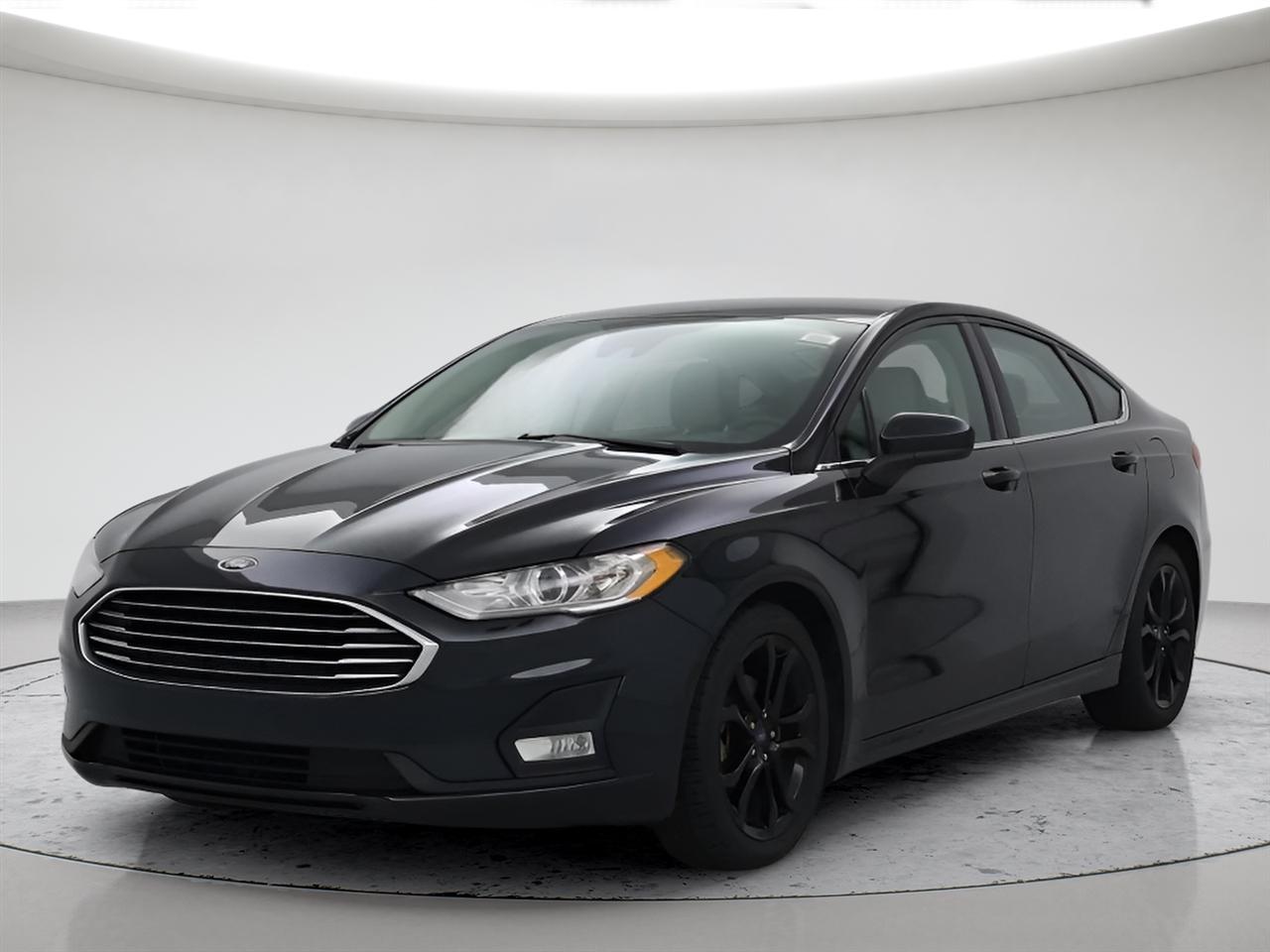 Ford Fusion SE FWD 2020