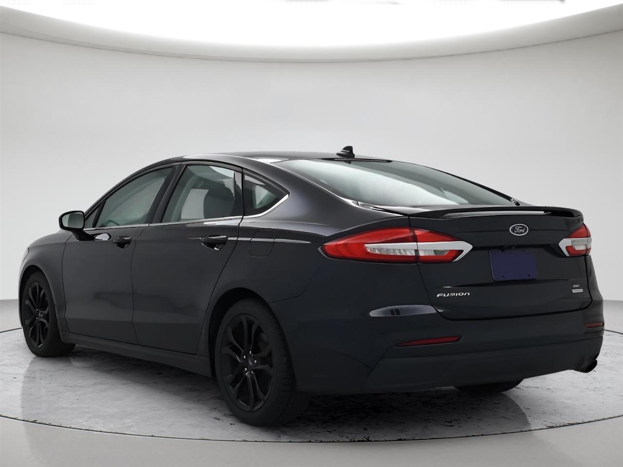 Ford Fusion SE FWD 2020