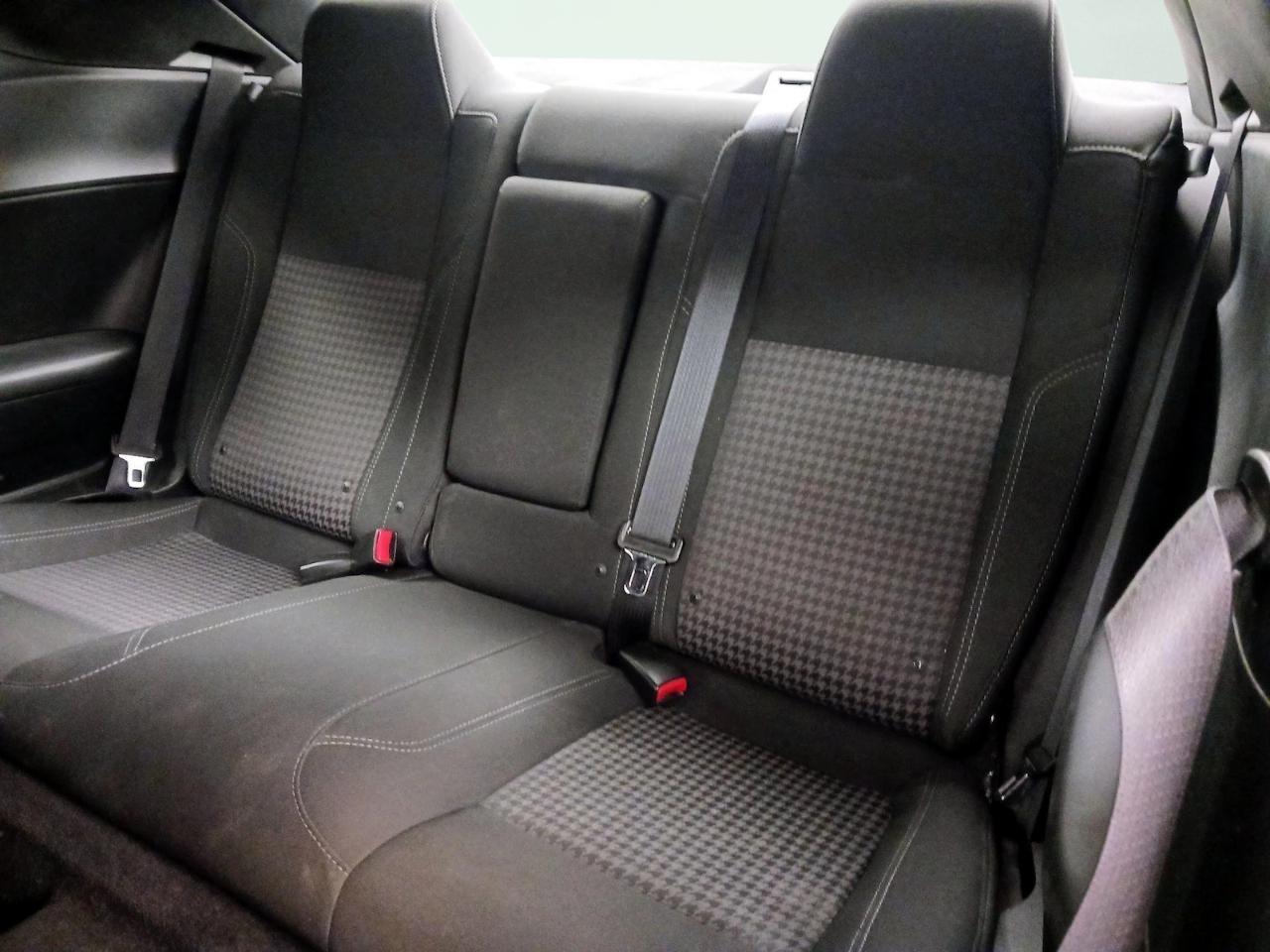 Dodge Challenger GT RWD 2019