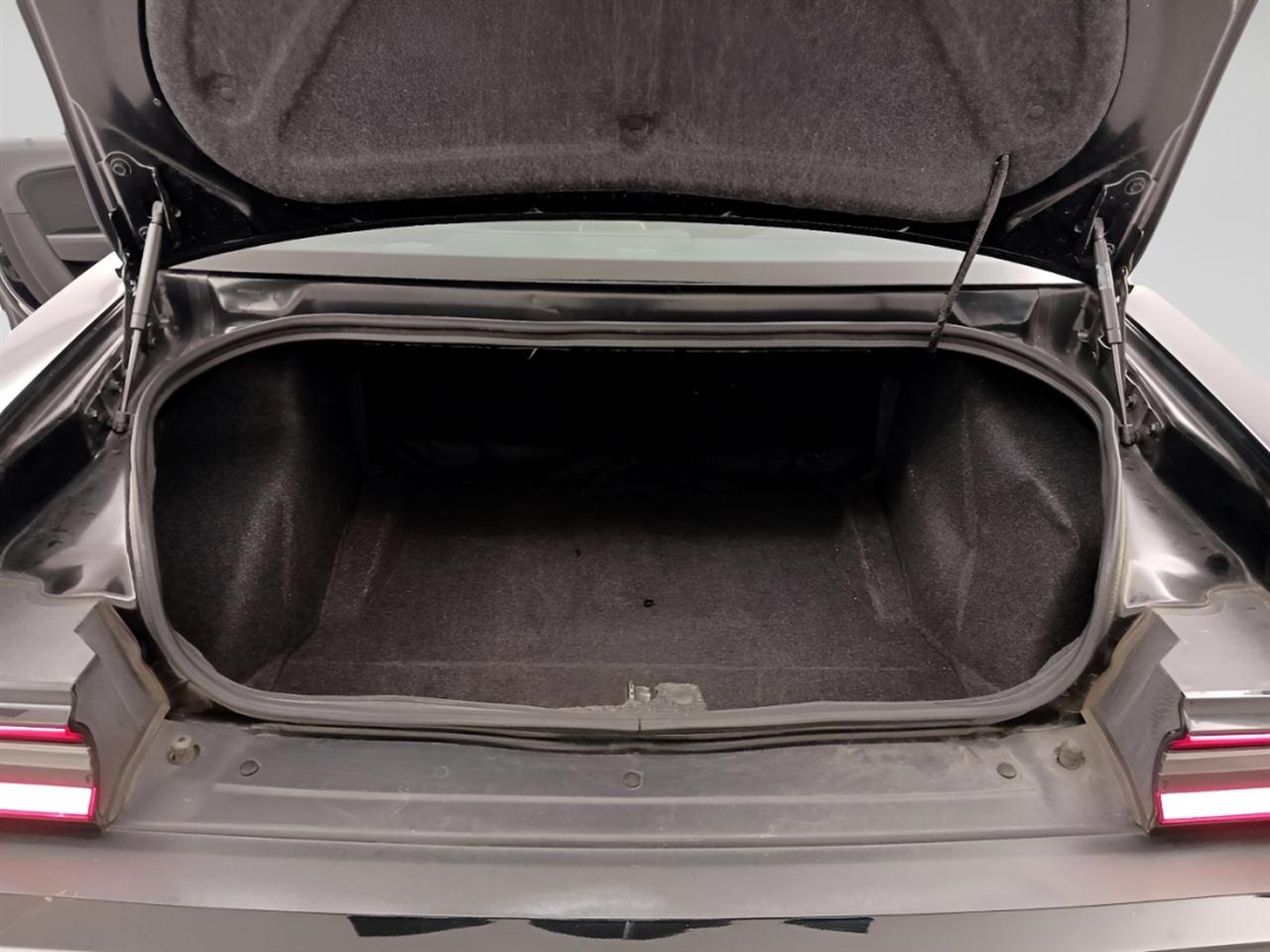 Dodge Challenger GT RWD 2019