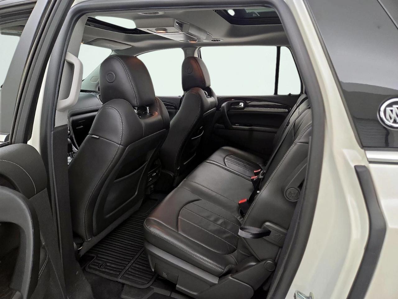 Buick Enclave FWD 4dr Leather 2014