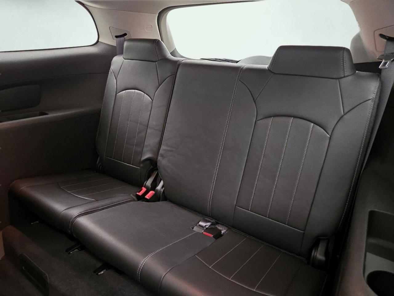 Buick Enclave FWD 4dr Leather 2014