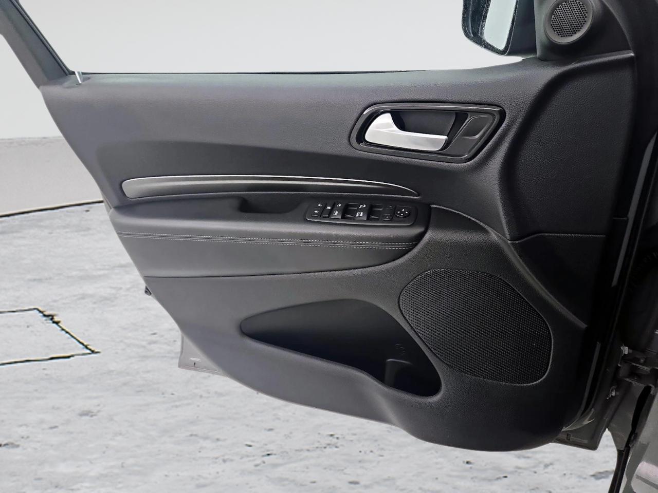 Dodge Durango SXT RWD 2023