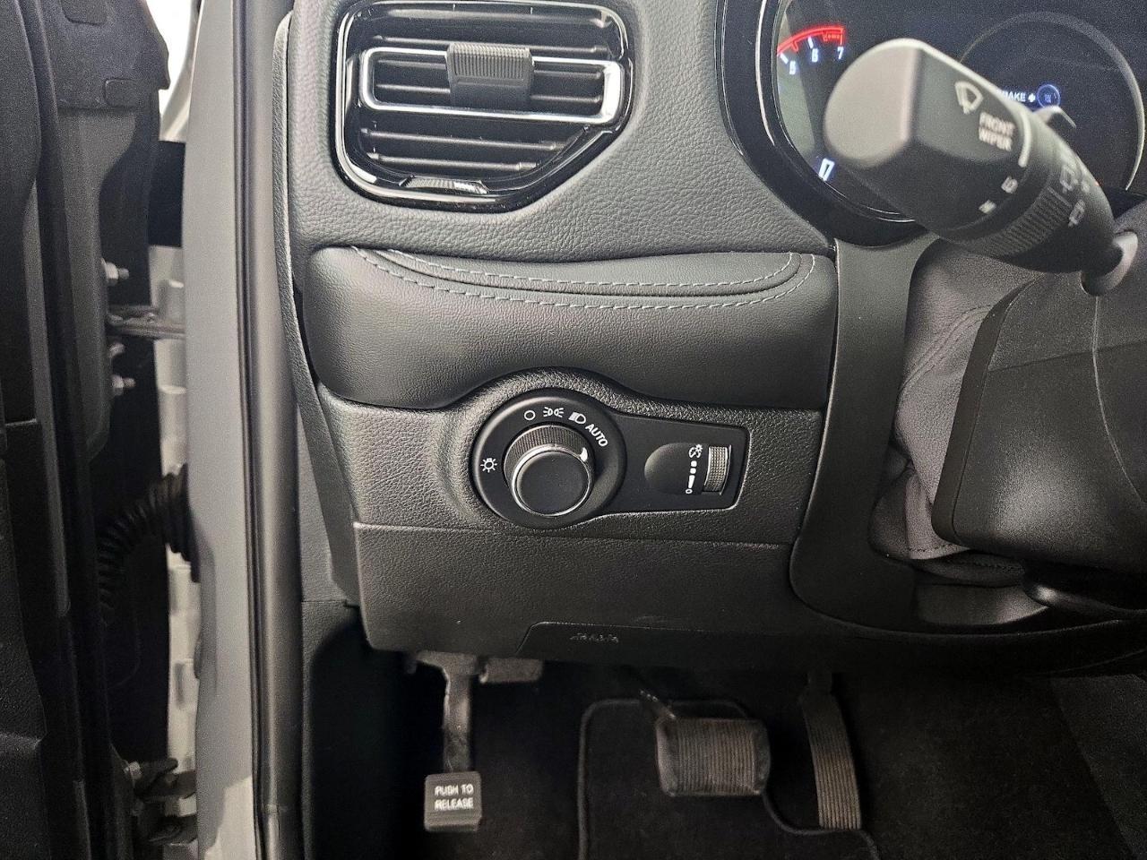 Dodge Durango SXT RWD 2023