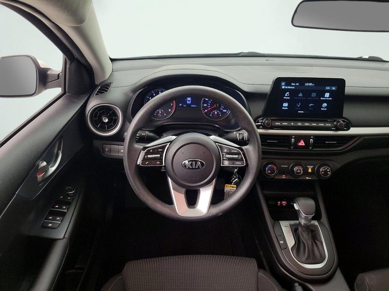 Kia Forte LXS IVT 2020