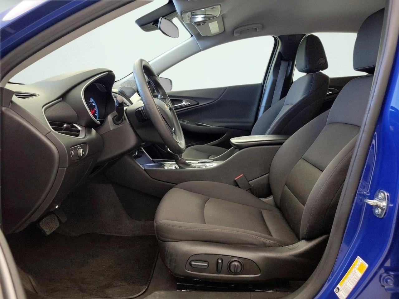 Chevrolet Malibu 4dr Sdn LT 2022