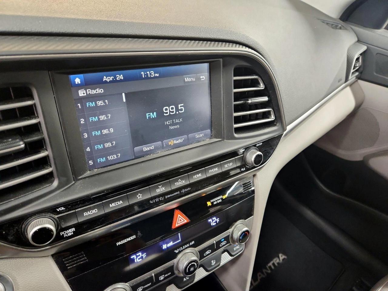 Hyundai Elantra SEL IVT 2020