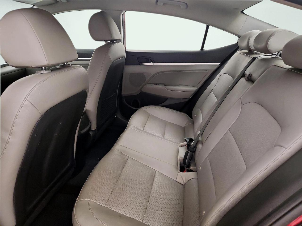 Hyundai Elantra SEL IVT 2020