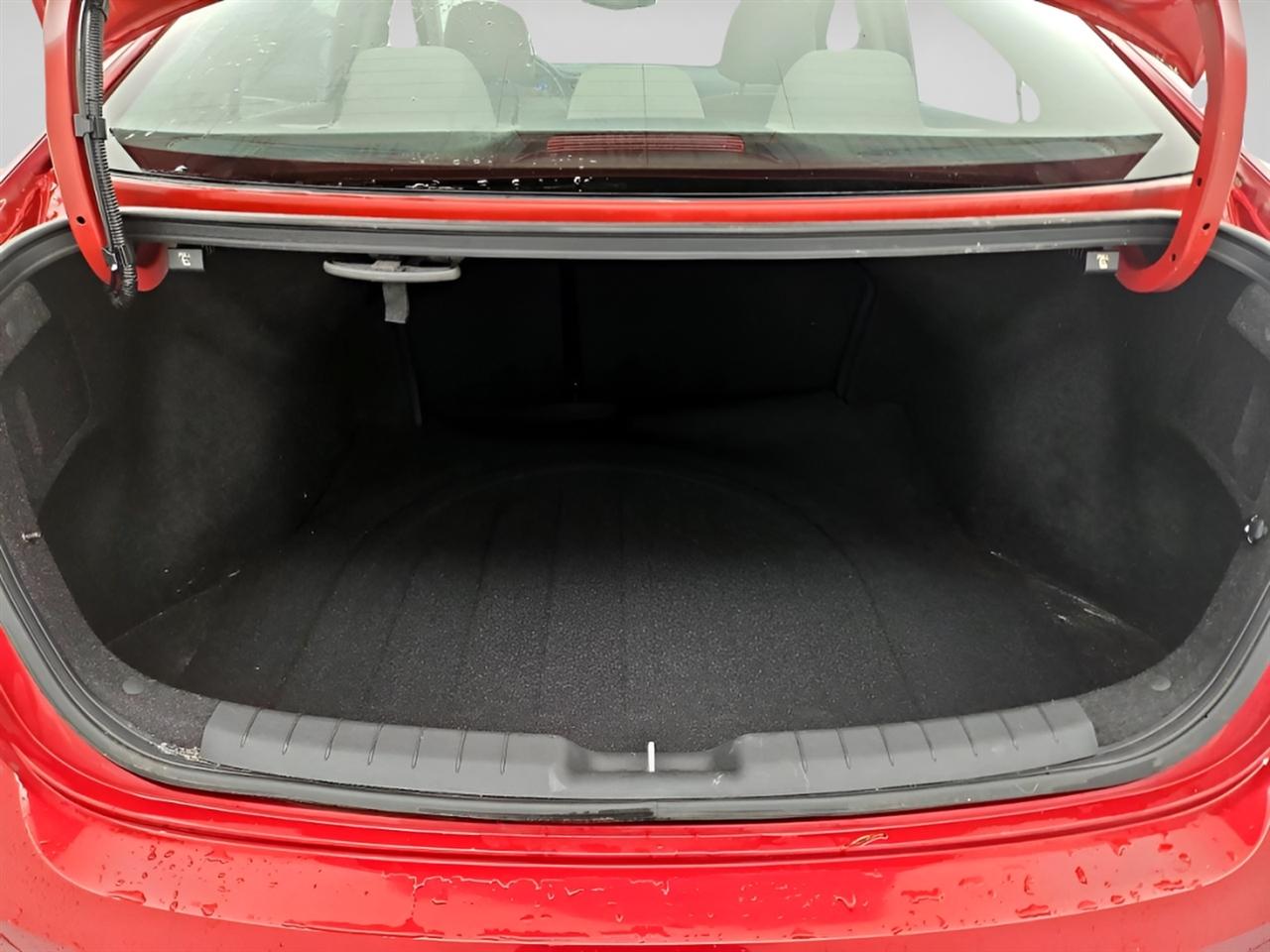 Hyundai Elantra SEL IVT 2020