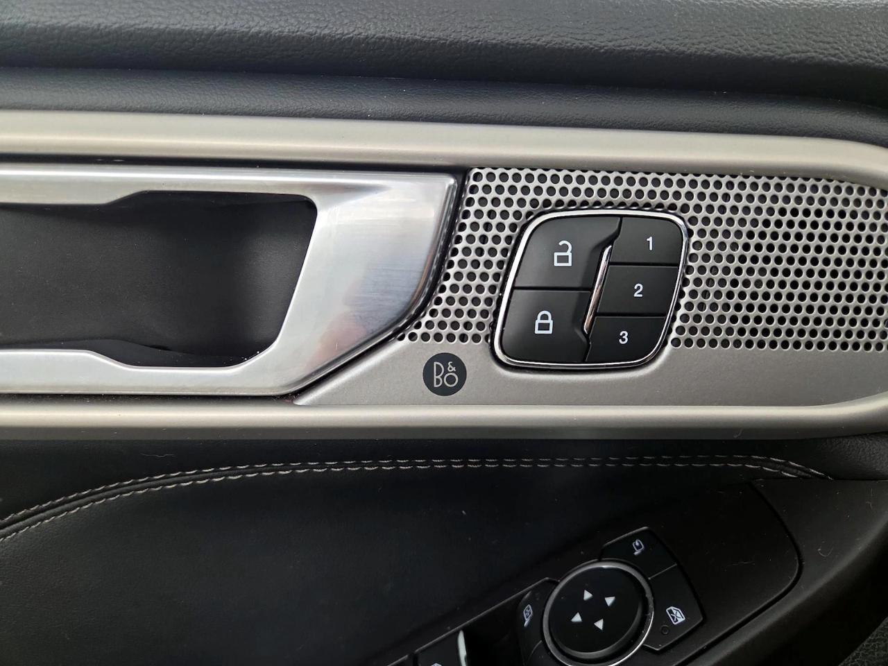 Ford Explorer Limited 4WD 2020