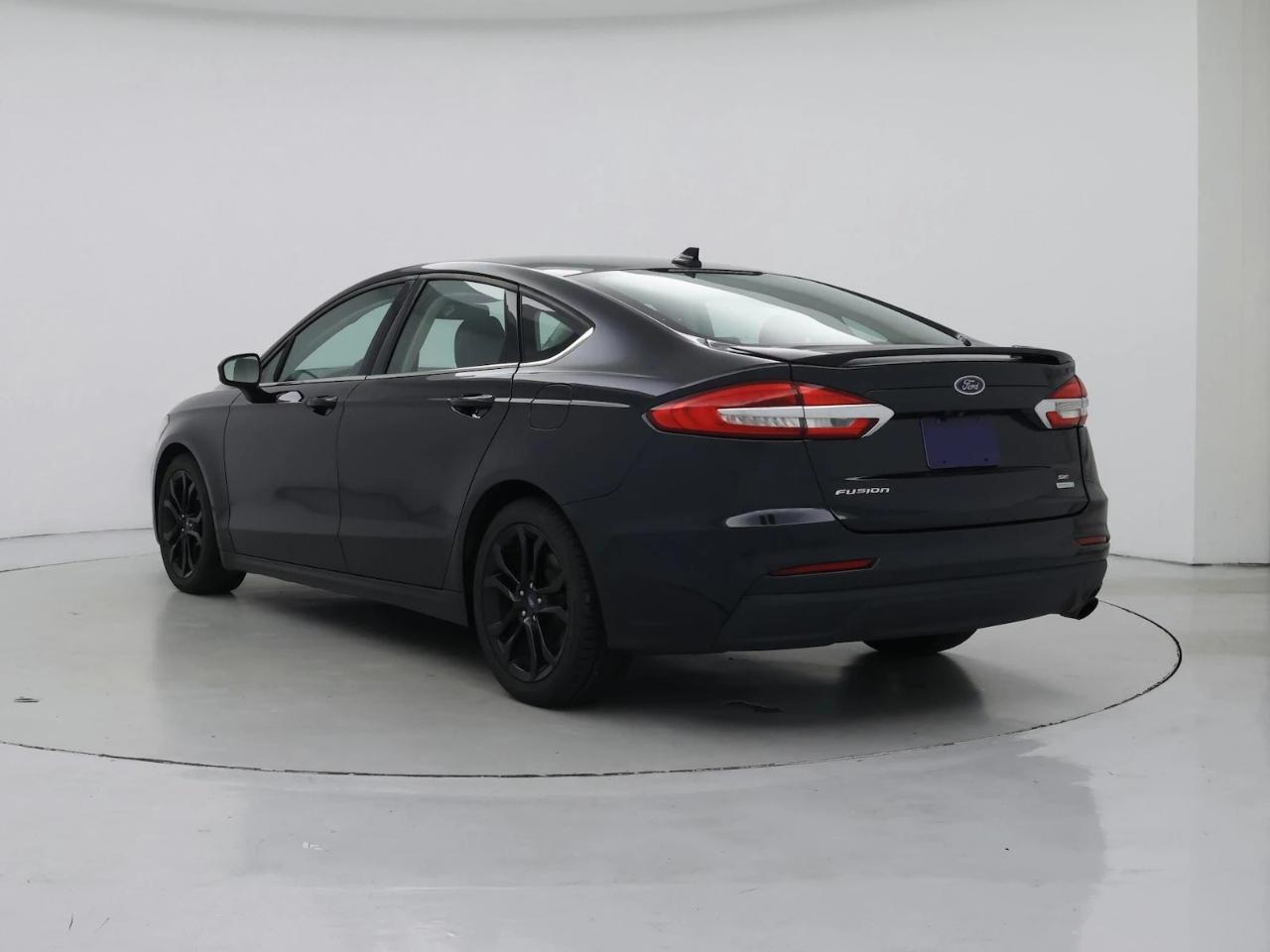 Ford Fusion SE FWD 2020