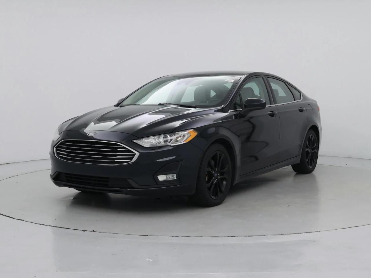 Ford Fusion SE FWD 2020