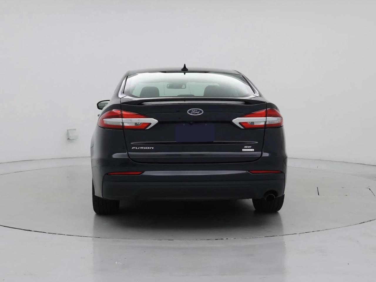 Ford Fusion SE FWD 2020