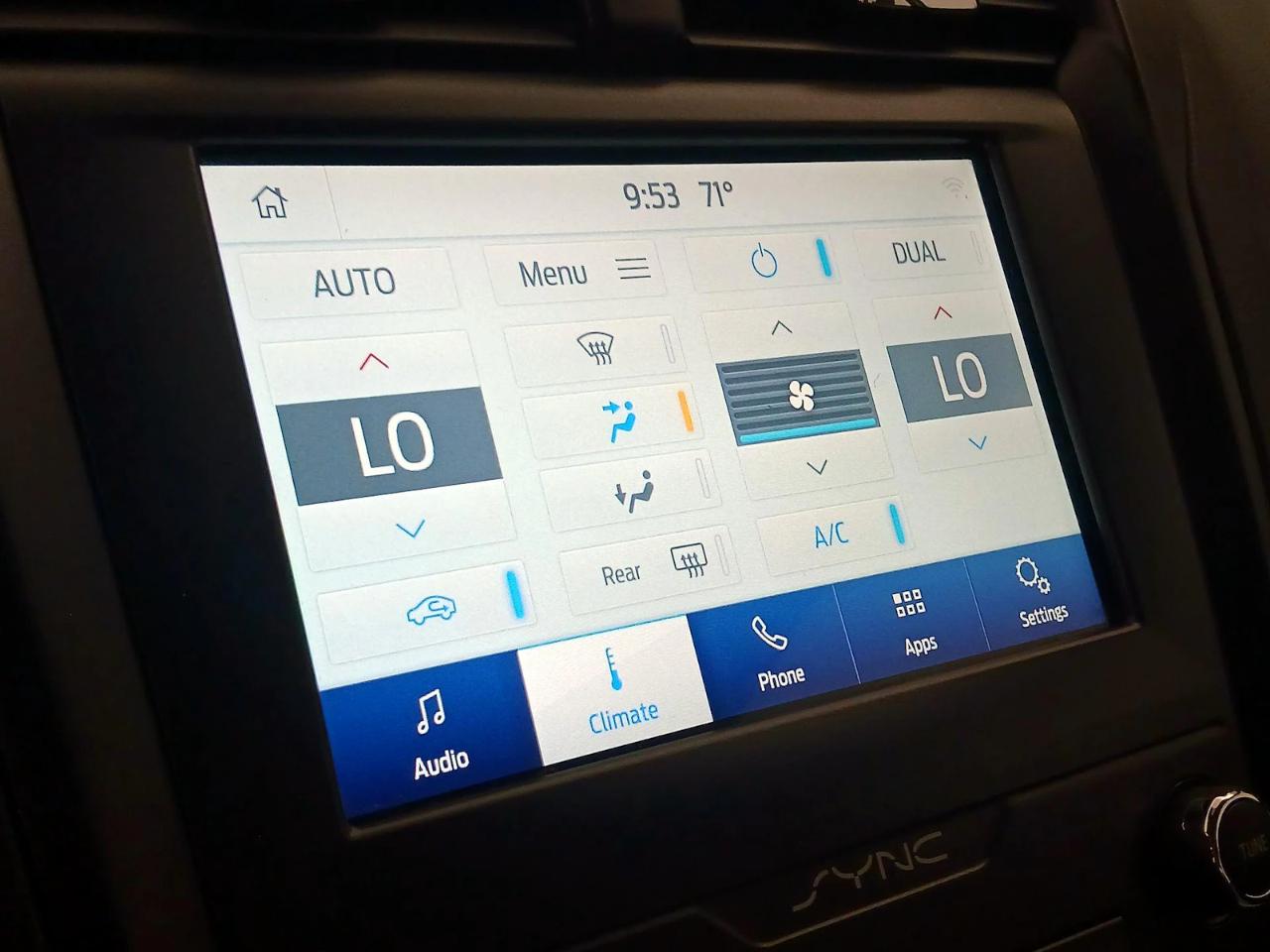 Ford Fusion SE FWD 2020