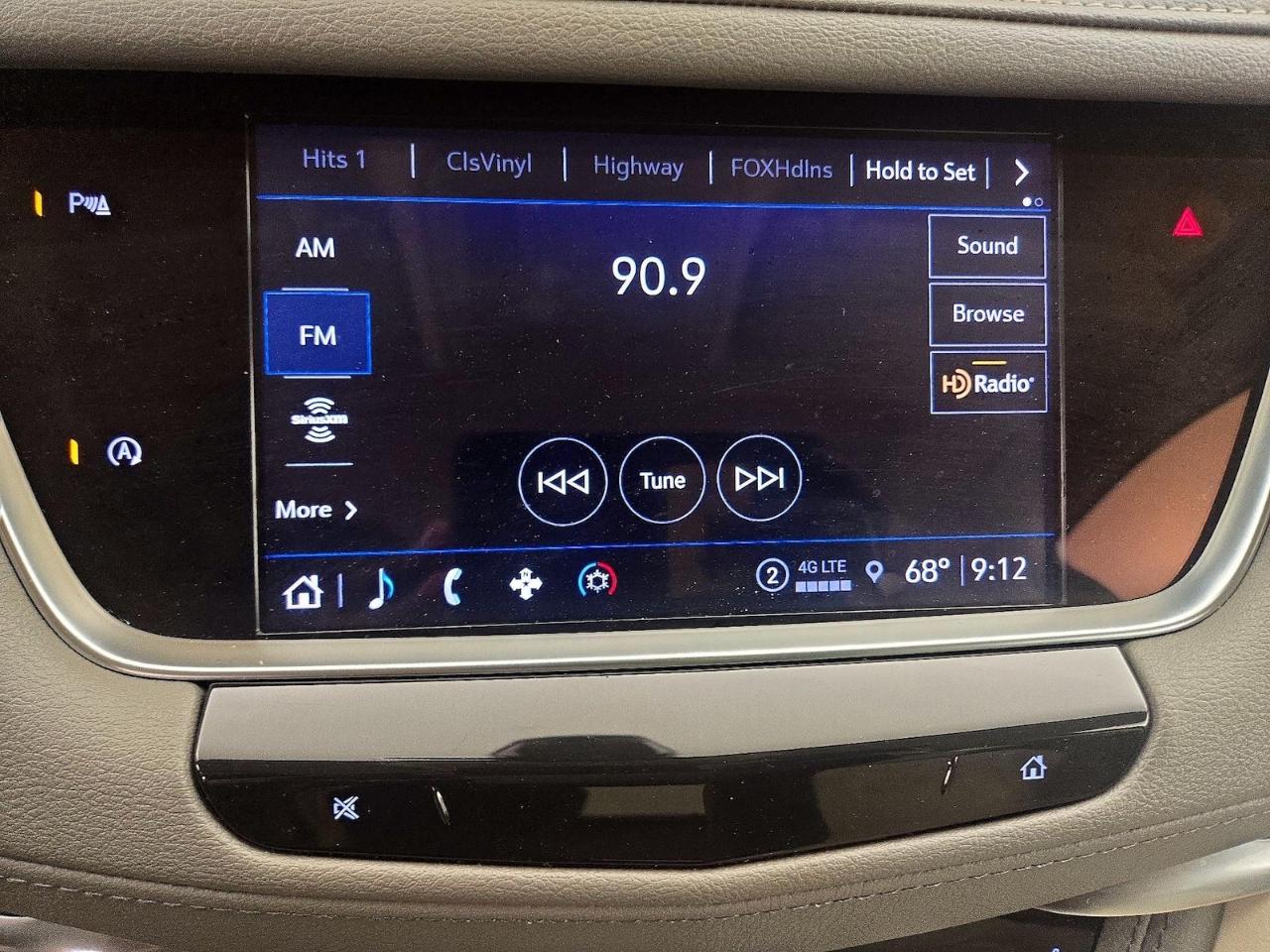 Cadillac XT5 FWD 4dr Premium Luxury 2022
