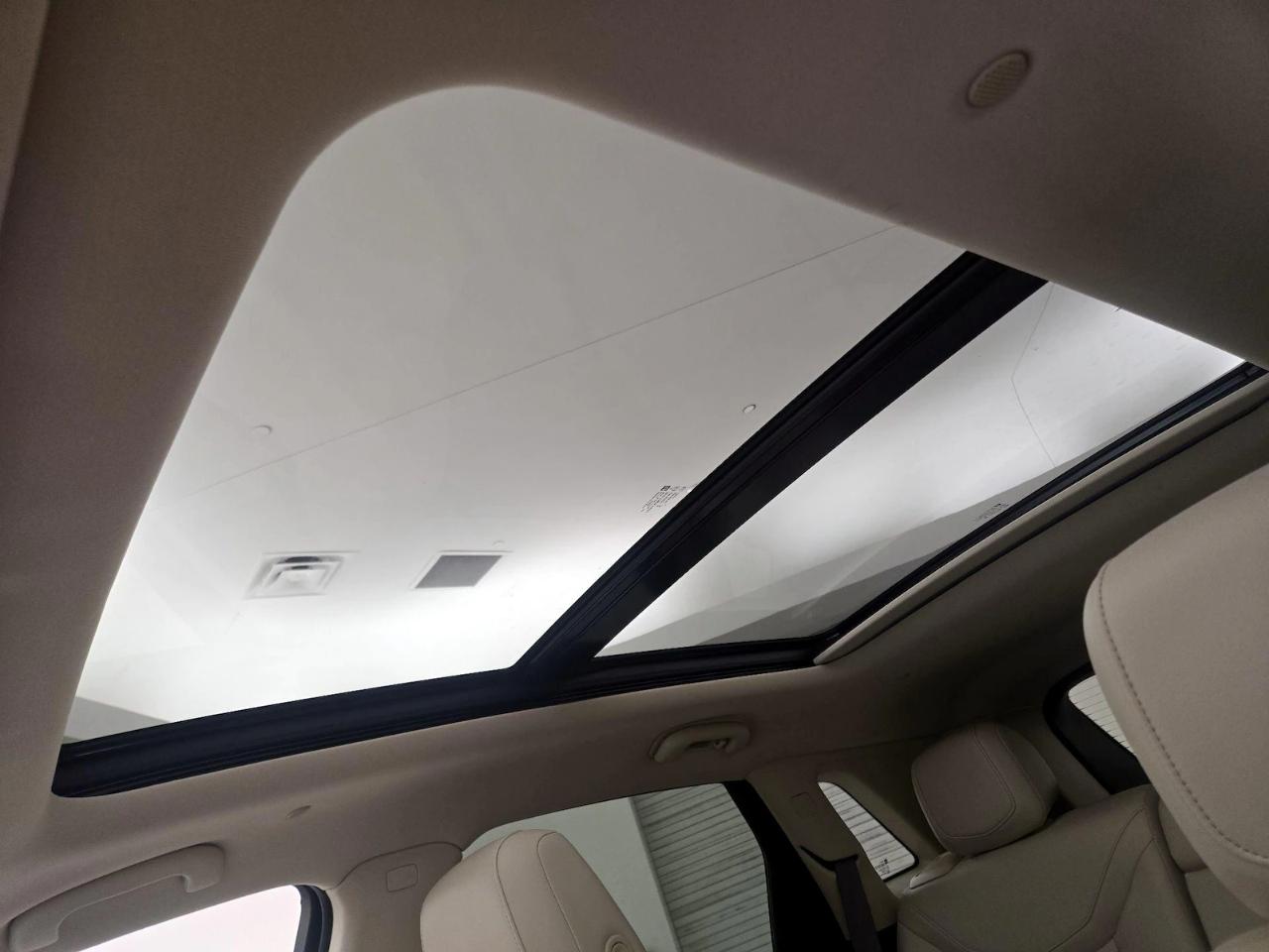 Cadillac XT5 FWD 4dr Premium Luxury 2022